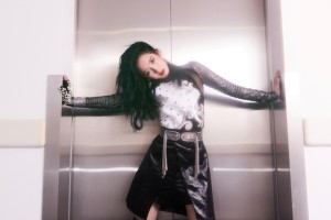 TOSHIBA空调清洗(TOSHIBA空调深度清洗指南：保持清新空气与高效能的秘诀)